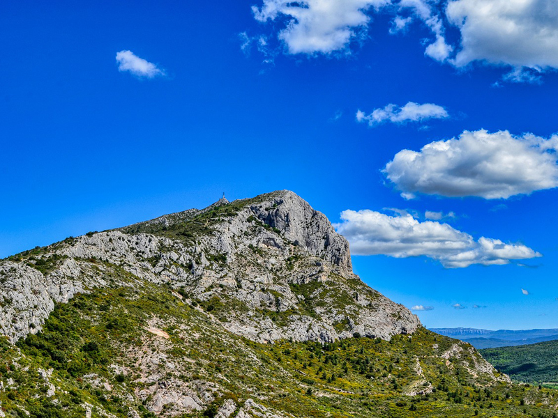 photo n°1 de Location de Salles & Séminaires d’Entreprise - Moulin de Vernègues – Mallemort, près d’Aix-en-Provence